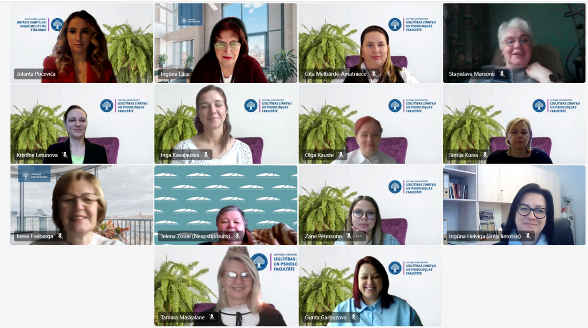 Eksāmens tiešsaistē - studenti un docētāji. Ekrāna uzņēmums.