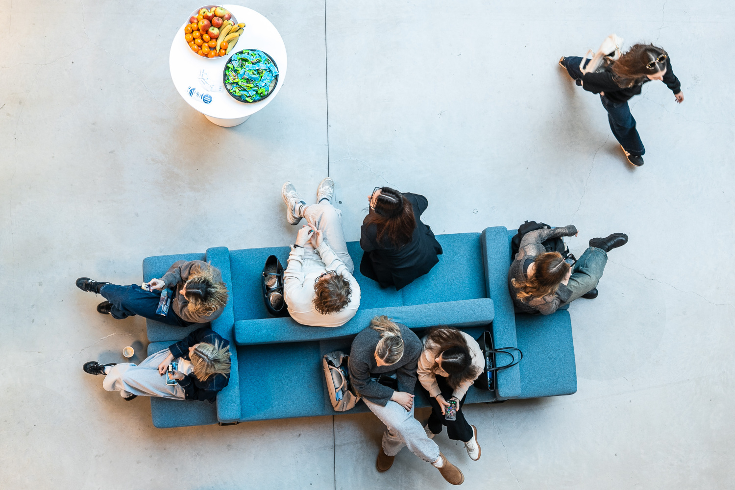 Studenti. Skats no augšas